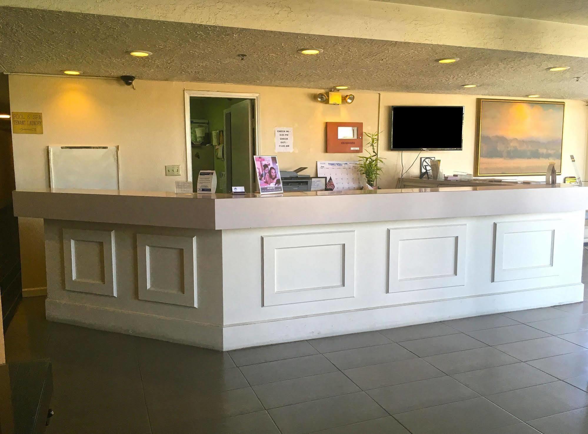 Studio 6 Suites Delano, Ca Εξωτερικό φωτογραφία